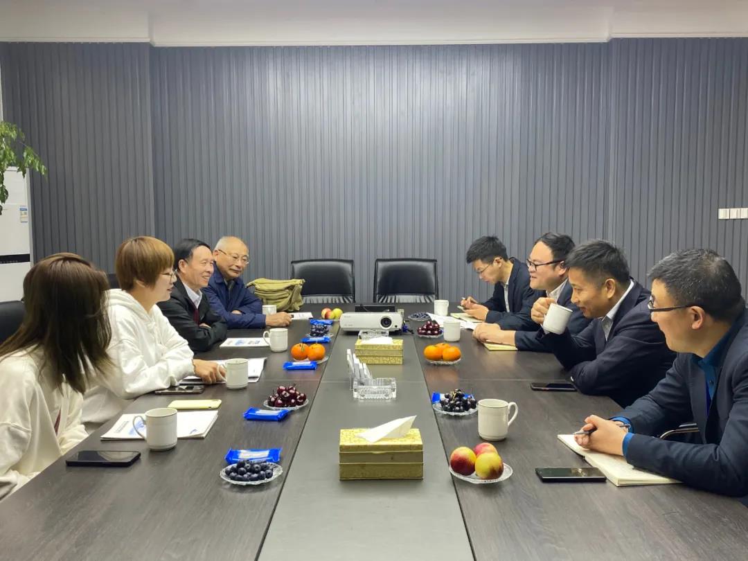 中國質量檢驗協(xié)會凈水設備專業(yè)委員會領導蒞臨公司調(diào)研
